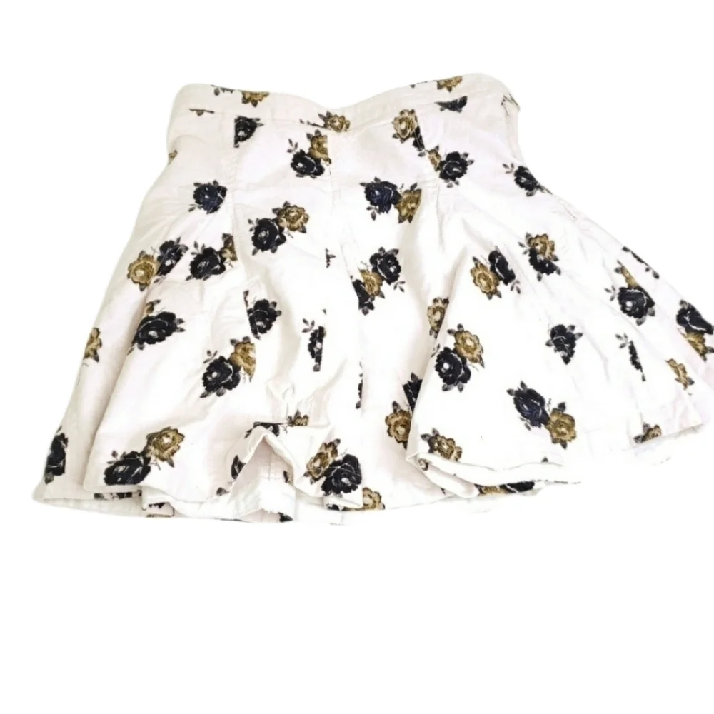 Free People High Waisted Corduroy floral skirt sz4 - Picture 2 of 6